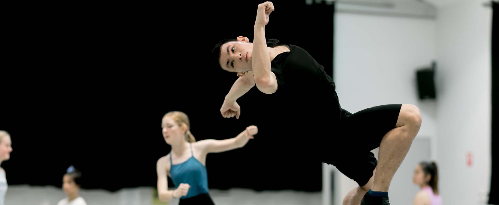 Sydney Dance Company Summer Holiday Dance Workshop (Intermediate / Advanced)