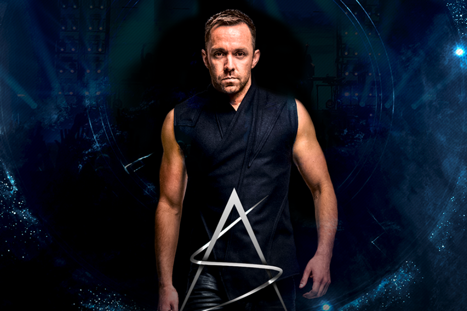 Illusionist Anthony Street
