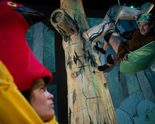 A big thank you to The @sydneymorningherald for this fantastic feature on Beetle by @legsonthewall, shining a light on the wonderful arts experiences we offer right here in the heart of Western Sydney.  At The Joan, we’re proud to present world-class performances and, through partnerships with organisations like @penrithcitycouncil, enhance them with engaging, hands-on activities for our community.  For Beetle, that means science and literature inspired fun before and after the show, inviting families to explore the natural world and spark curiosity alongside an unforgettable theatrical adventure.  Read the full article and book tickets to the final show tomorrow at 11am at the links in our bio.  Photos by Janie Barrett  #TheJoan #BeetleByLegsOnTheWall #LegsOnTheWall #NationalScienceWeek #WesternSydneyArts #WesternSydney @visitpenrith @nationalscienceweek @erthaustralia @freyablackwood