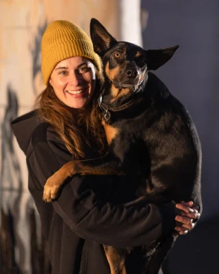 🌿✨ Missed the interview about Beetle on @radiobluemountains89.1fm, or caught the show at The Joan and want to discover more about it?  🎙 Visit the link in our bio to tune in to hear Kate Walder, co-creator and director of Beetle by @legsonthewall chat with Robyn “Catchy” Catchlove about the magic behind the company, the inspiration for the show, and how it’s planting seeds for future generations to connect with conservation.  🪲 Beetle played at The Joan, Penrith for @nationalscienceweek, 8 & 9 August and is continuing its tour around the country. Find out more at Legs On The Wall's website.