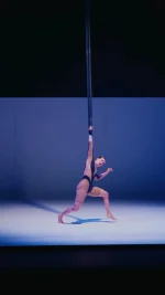 Sold out in Edinburgh and Prague. 🐺 Live at The Joan this October.  Don’t miss your chance to see this gasp-inducing acrobatic thrill ride.  Get your tickets at the link in bio 🔗  _
Video by Yan Yango
